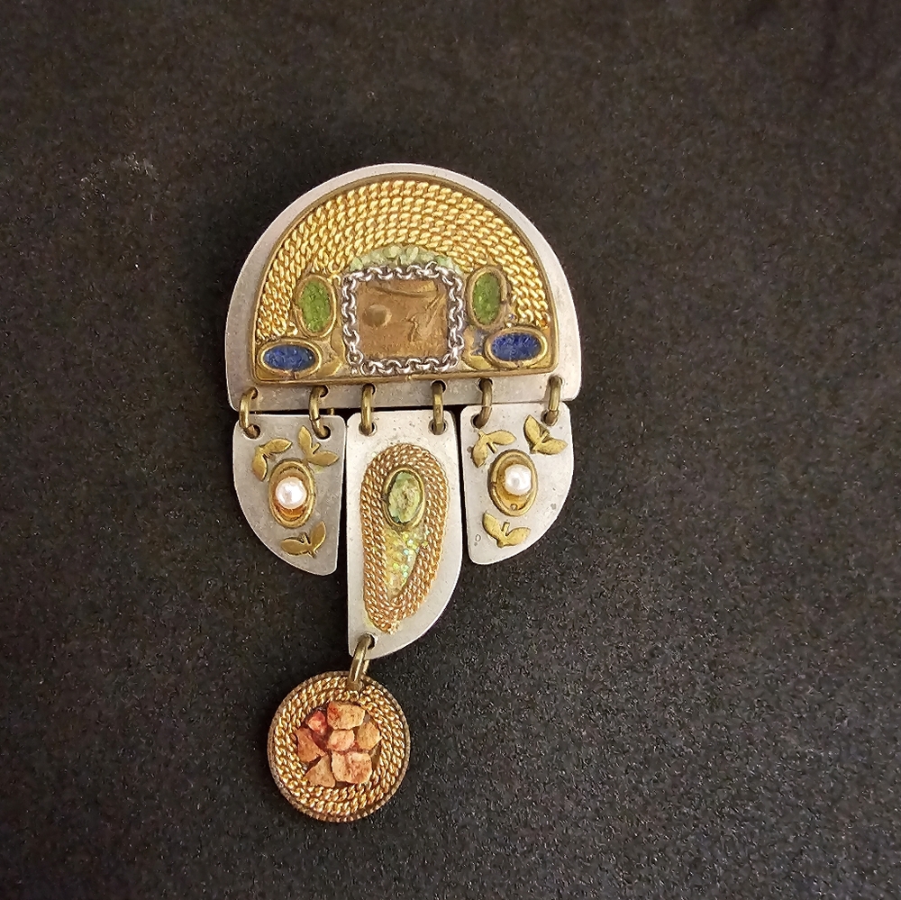 Elegant Gold and Silver Brooch